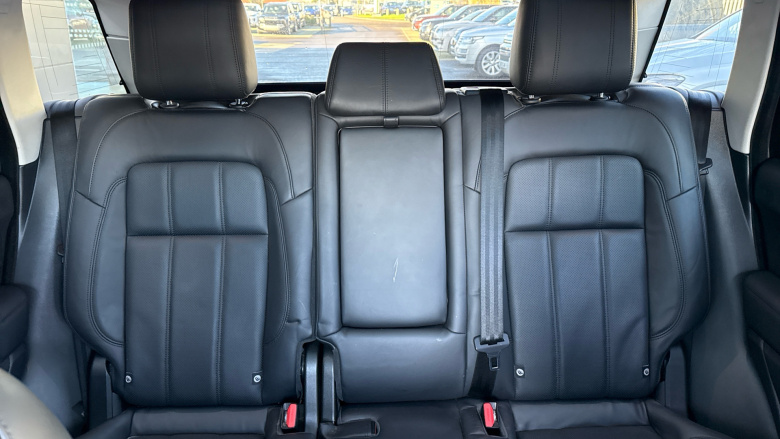 Land Rover Range Rover Sport 2.0 P400e HSE 5dr Auto Estate